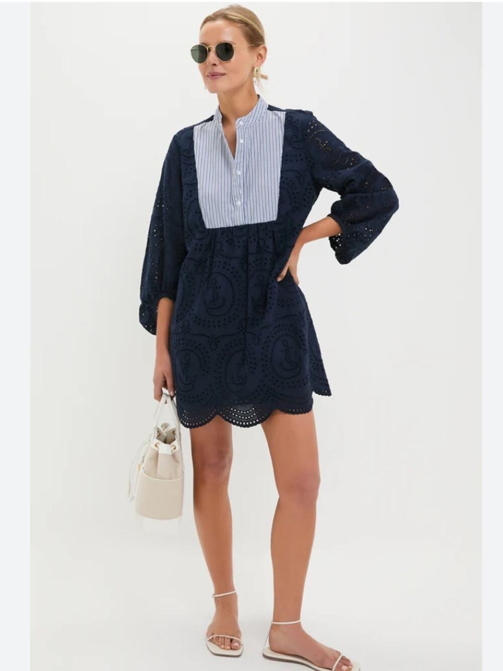 Tuckernuck Navy Nautical Eyelet Mini Calliope Size small Blue